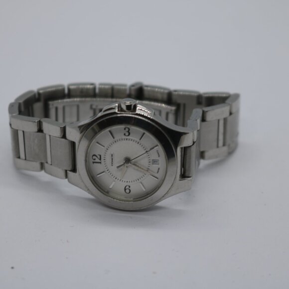 Coach Swiss Quartz ladies watch new battery 0155 stainless steel tank band - Picture 8 of 9